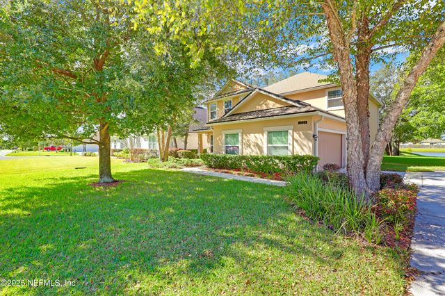 3520 OGLEBAY Drive, Green Cove Springs, FL 32043