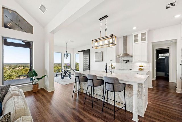 213 Lets Roll DR, Fischer, TX 78623