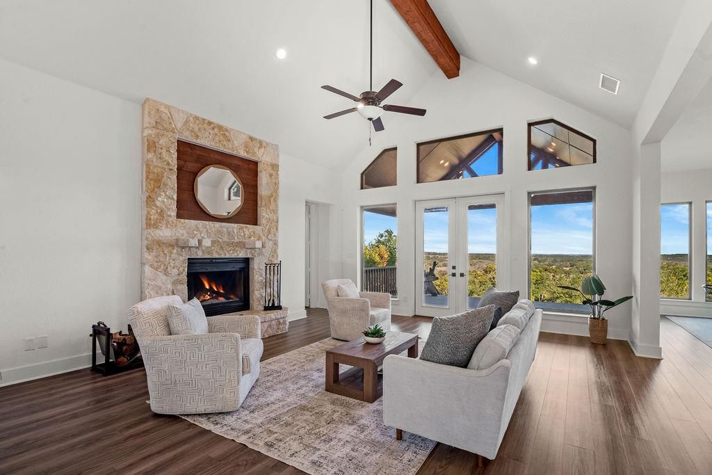 213 Lets Roll DR, Fischer, TX 78623