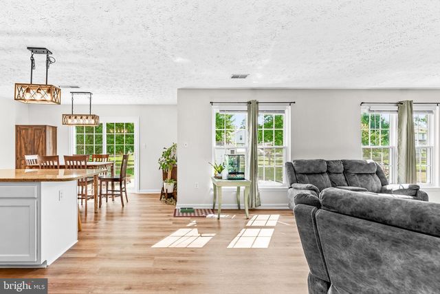5802 OPALEYE CT, Waldorf, MD 20603