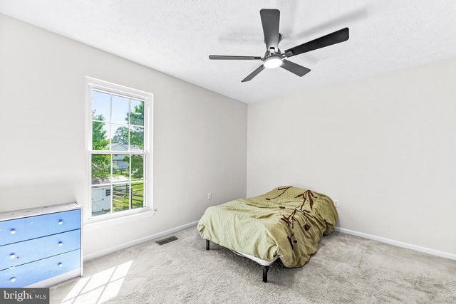 5802 OPALEYE CT, Waldorf, MD 20603