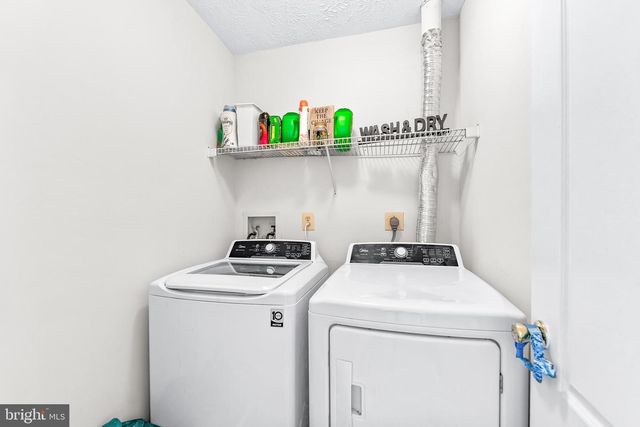 5802 OPALEYE CT, Waldorf, MD 20603