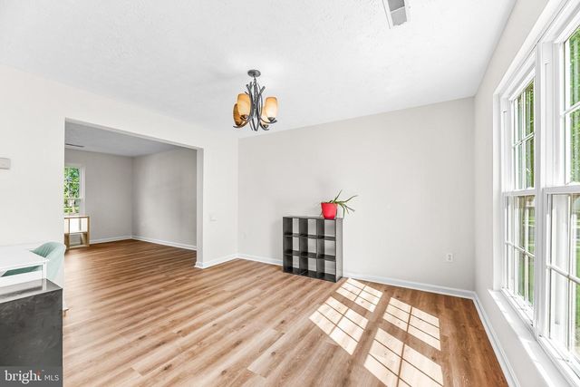 5802 OPALEYE CT, Waldorf, MD 20603