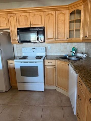 5200 NE 24th Terrace 314c, Fort Lauderdale, FL 33308