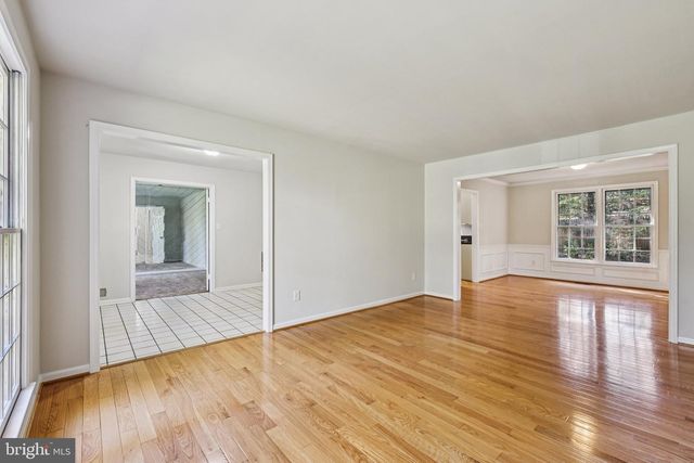 1102 BETTSTRAIL WAY, Rockville, MD 20854