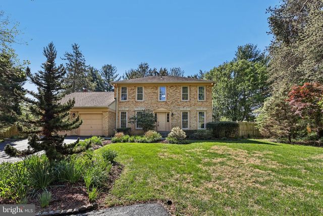 1102 BETTSTRAIL WAY, Rockville, MD 20854