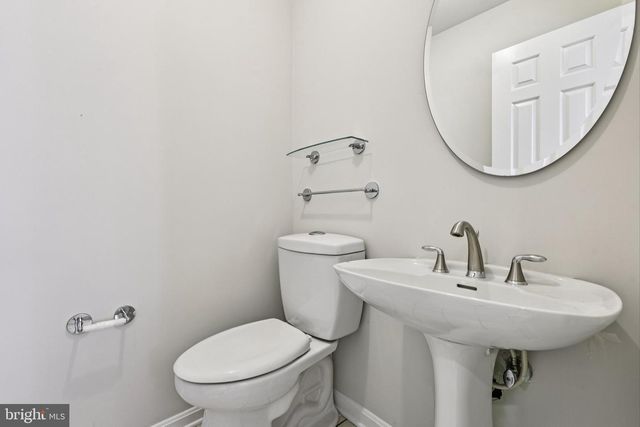 1102 BETTSTRAIL WAY, Rockville, MD 20854