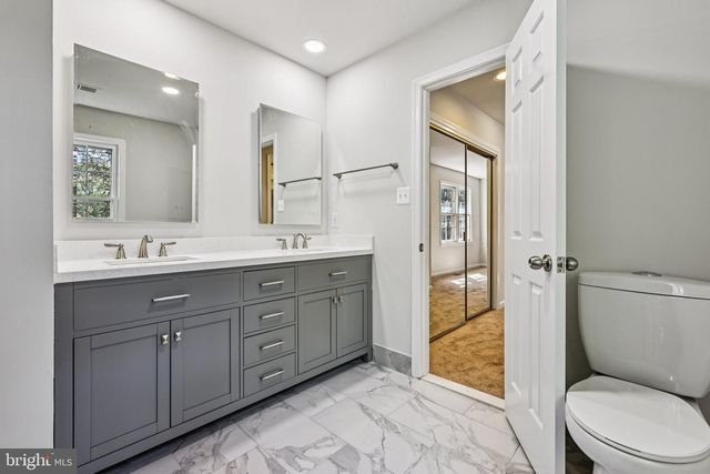 1102 BETTSTRAIL WAY, Rockville, MD 20854