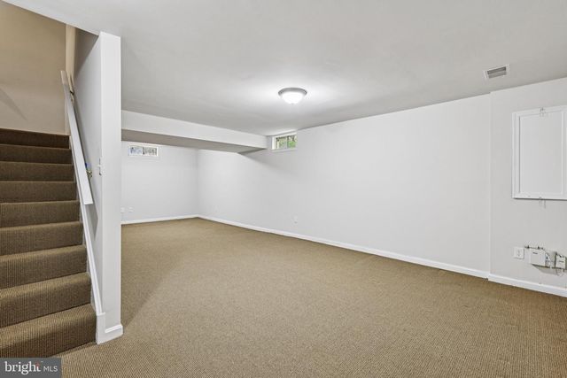 1102 BETTSTRAIL WAY, Rockville, MD 20854
