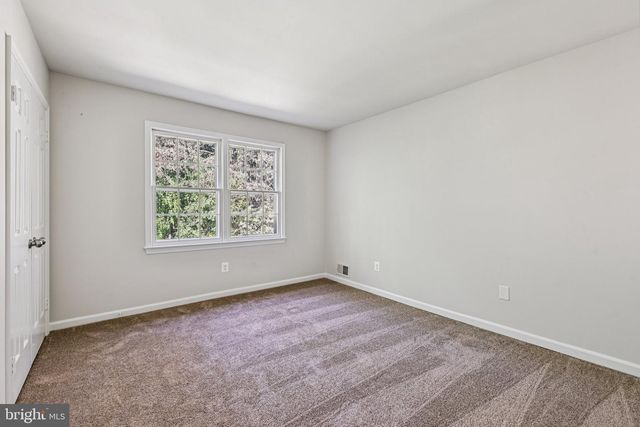 1102 BETTSTRAIL WAY, Rockville, MD 20854