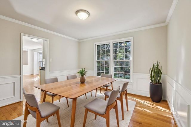 1102 BETTSTRAIL WAY, Rockville, MD 20854
