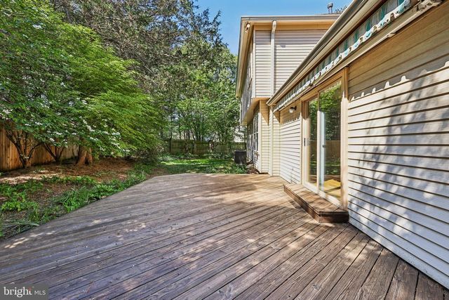 1102 BETTSTRAIL WAY, Rockville, MD 20854