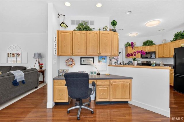 715 Bur Oak Court, Lafayette, IN 47909