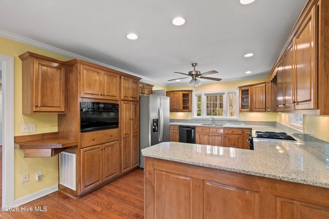 3961 Members Club Boulevard, Southport, NC 28461