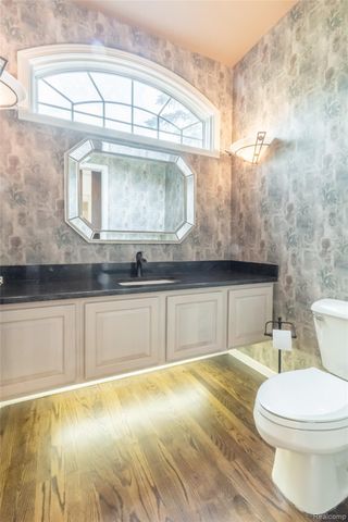 24084 Westmont Drive, Novi, MI 48374