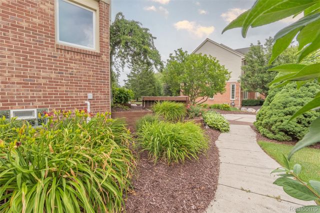 24084 Westmont Drive, Novi, MI 48374
