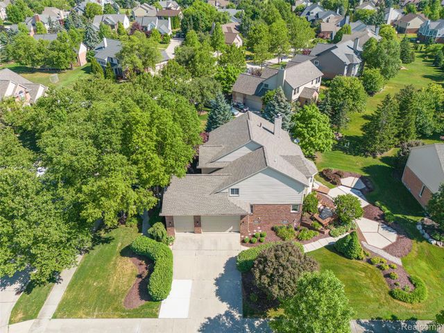 24084 Westmont Drive, Novi, MI 48374