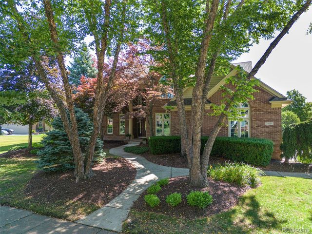 24084 Westmont Drive, Novi, MI 48374