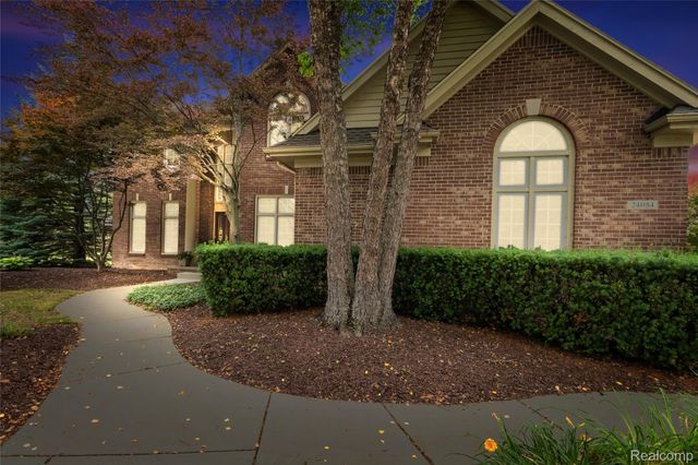 24084 Westmont Drive, Novi, MI 48374