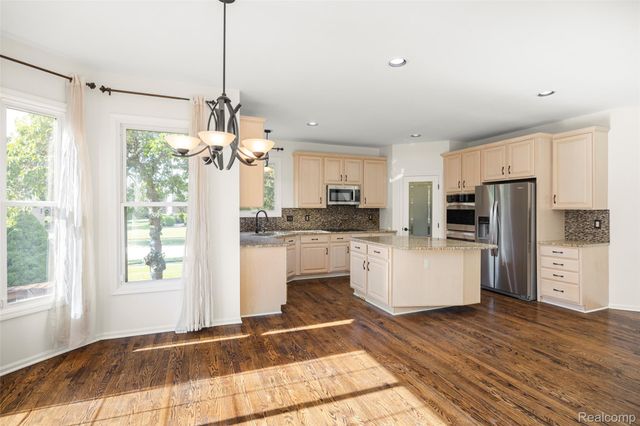 24084 Westmont Drive, Novi, MI 48374