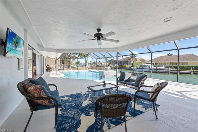 955 Iris CT, Marco Island, FL 34145