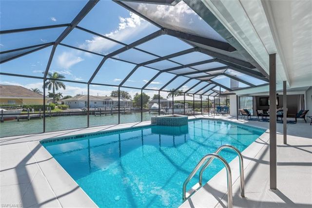 955 Iris CT, Marco Island, FL 34145