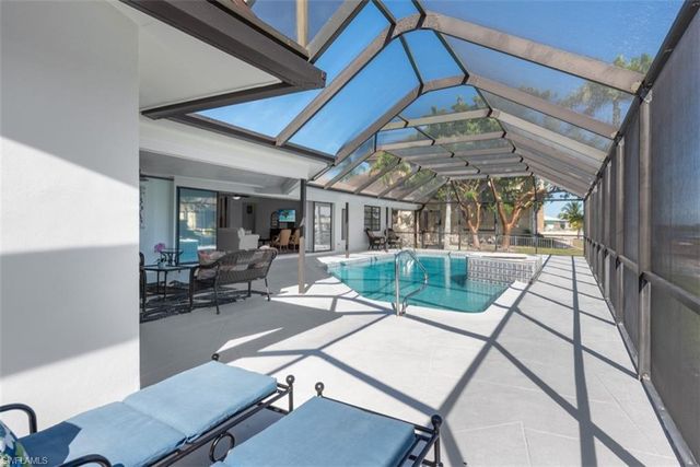 955 Iris CT, Marco Island, FL 34145