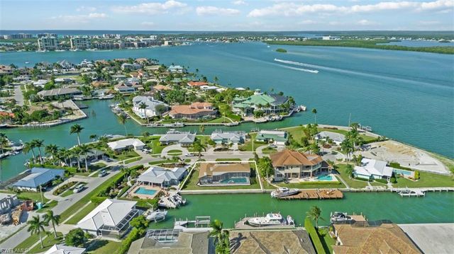 955 Iris CT, Marco Island, FL 34145