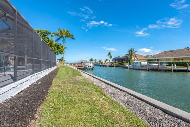 955 Iris CT, Marco Island, FL 34145