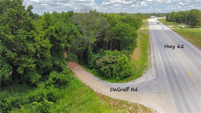 13610 DeGraff Road, Rogers, AR 72756