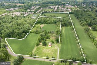 108 SMITH SCHOOL RD, Perkasie, PA 18944