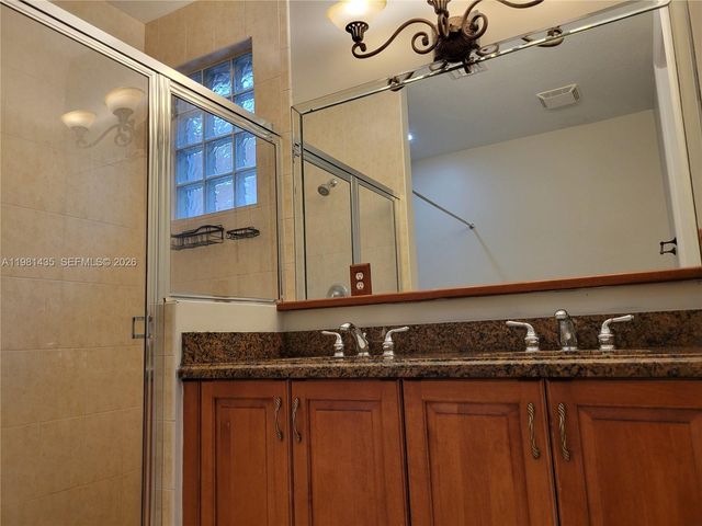 413 SW 5th St, Fort Lauderdale, FL 33315