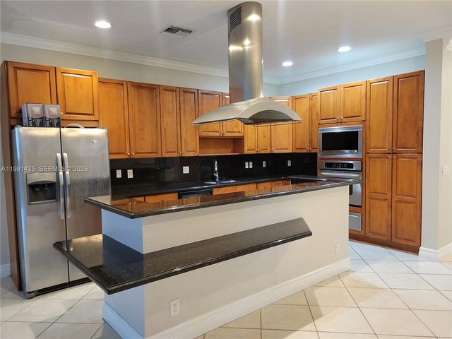 413 SW 5th St, Fort Lauderdale, FL 33315