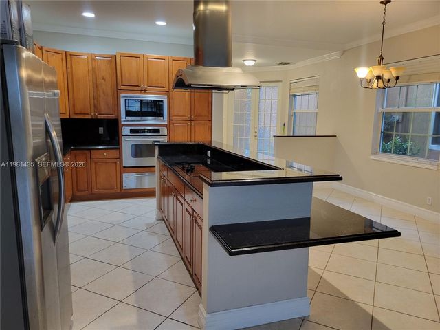 413 SW 5th St, Fort Lauderdale, FL 33315