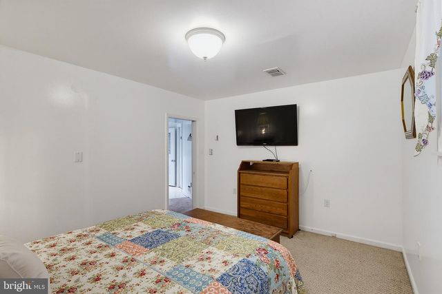 1488 ALGONQUIN CT, Finksburg, MD 21048