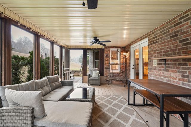 900 Dories Ln, Lewisburg, TN 37091