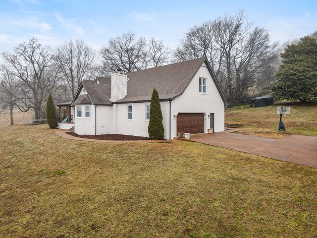 900 Dories Ln, Lewisburg, TN 37091