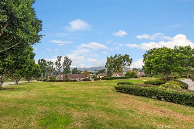 12 Pickney Close, Laguna Niguel, CA 92677