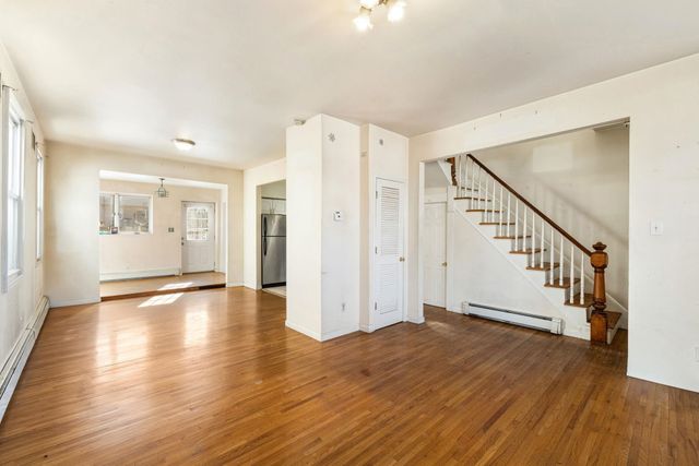 842 7TH ST, Secaucus, NJ 07094