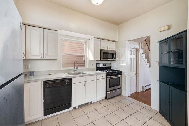 842 7TH ST, Secaucus, NJ 07094