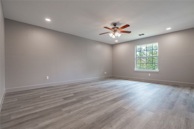 2837 Deer Ridge Drive, Rockwall, TX 75032