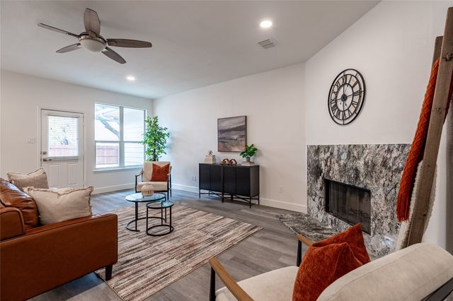 2837 Deer Ridge Drive, Rockwall, TX 75032