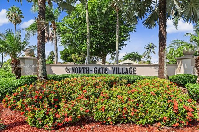 572 SE 18th Drive, Homestead, FL 33033