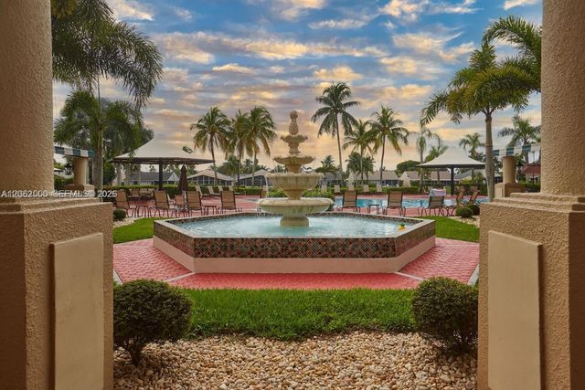 572 SE 18th Drive, Homestead, FL 33033