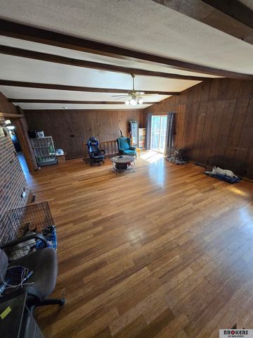 2403 Elk Street, Beatrice, NE 68310