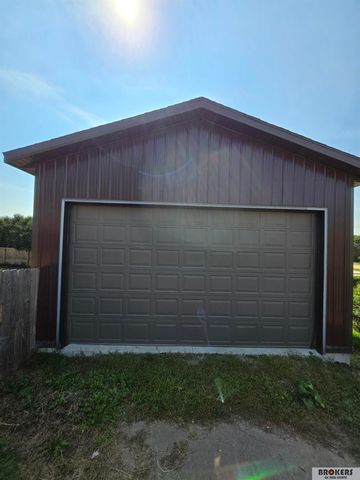 2403 Elk Street, Beatrice, NE 68310