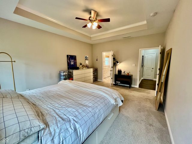 6126 Regency Drive, Columbus, IN 47203