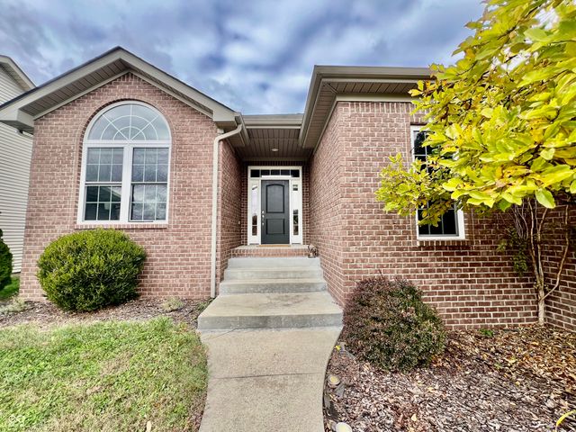 6126 Regency Drive, Columbus, IN 47203
