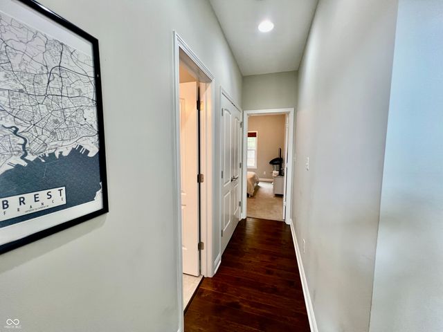 6126 Regency Drive, Columbus, IN 47203