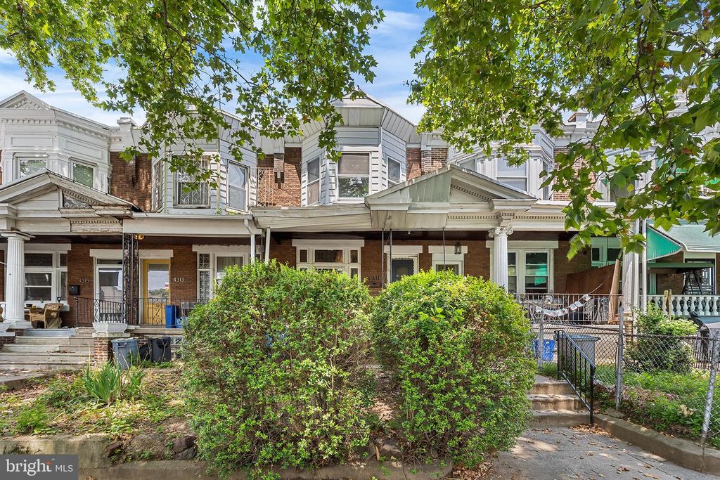 4311 BROWN ST, Philadelphia, PA 19104